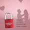 Romantisches Valentinstagsgeschenk: Graviertes Liebesschloss