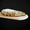 Original Dresdner Stollen serviert auf einem Stollenbrett